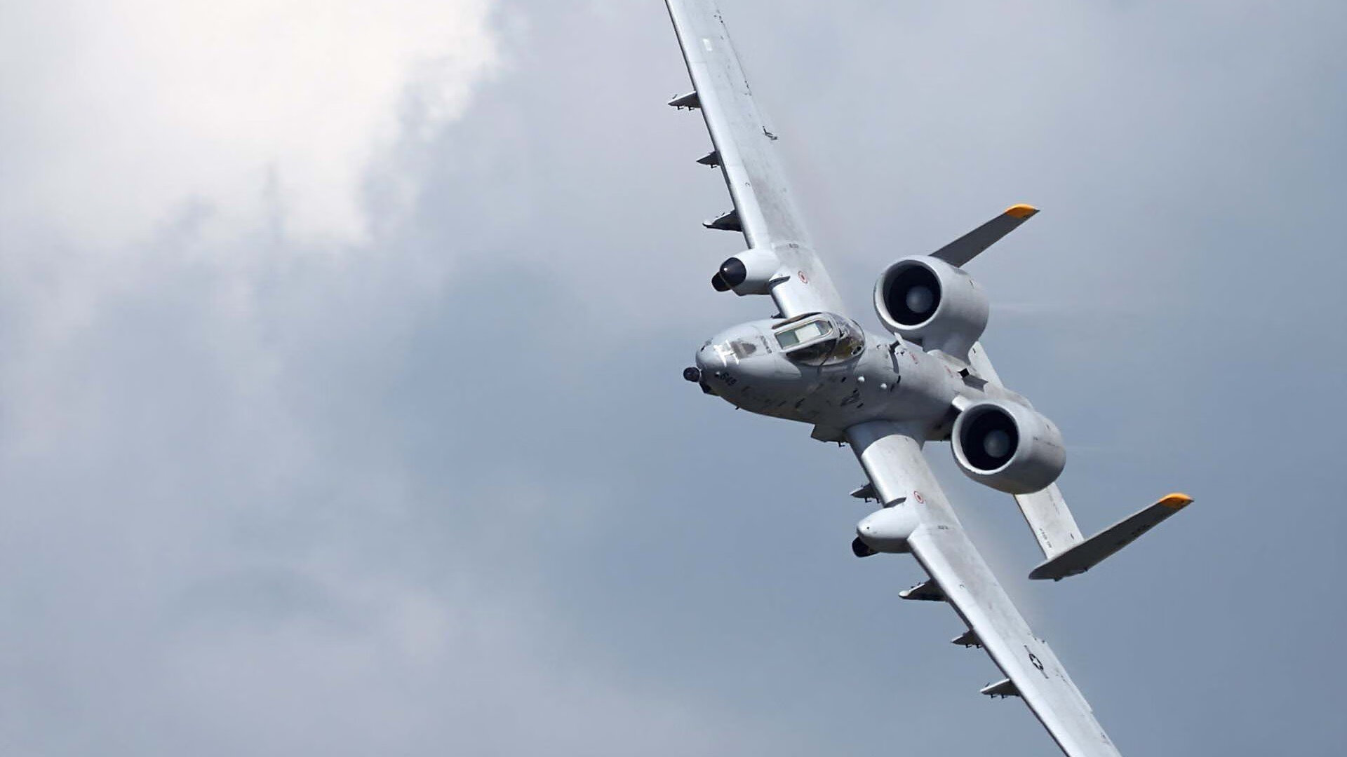 大连人民银行中后场相继犯错，导致失利，人民银行大连中心支行