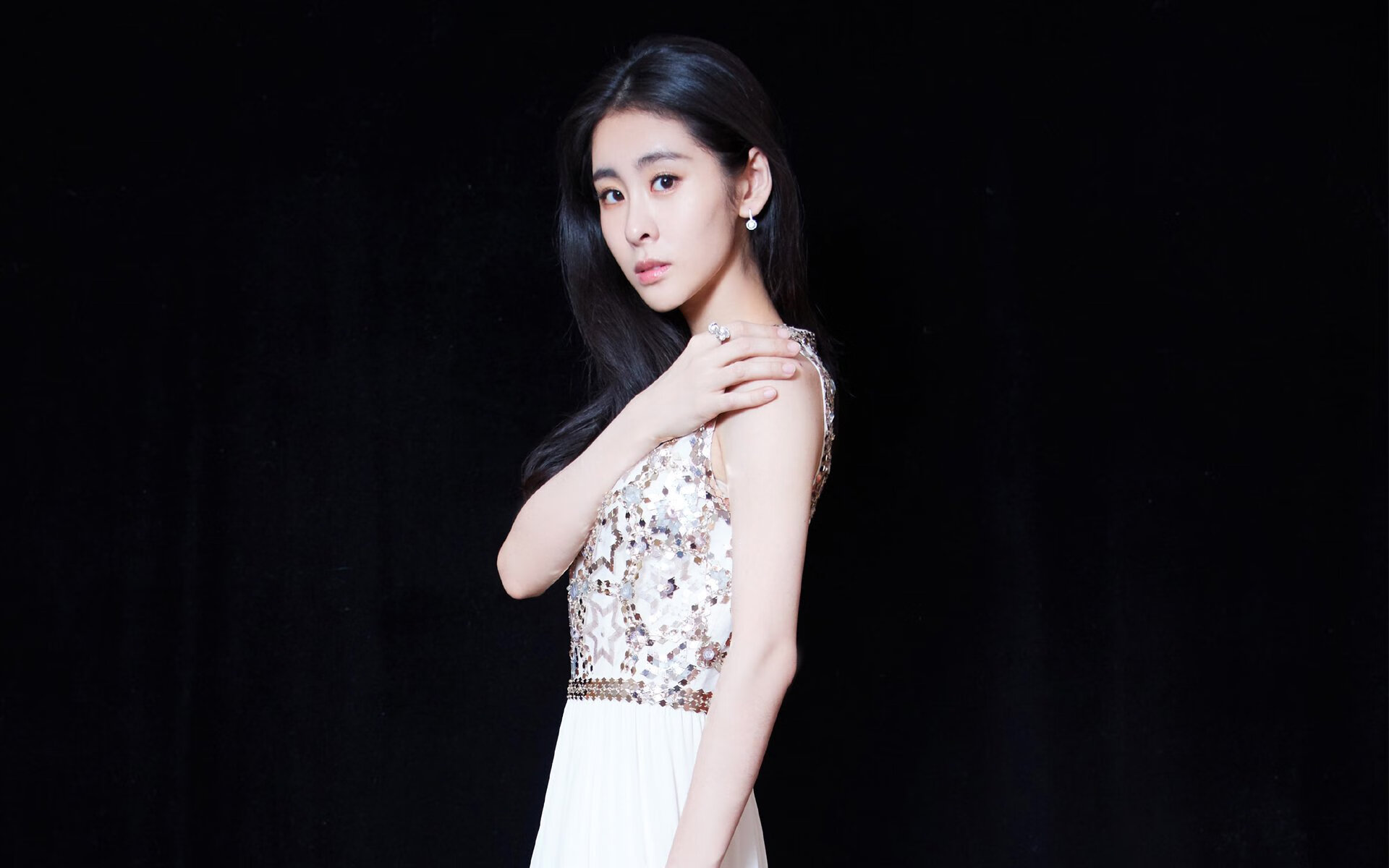 五大联赛中锋接应质量是否决定进攻推进效率，五大联赛前锋抢断